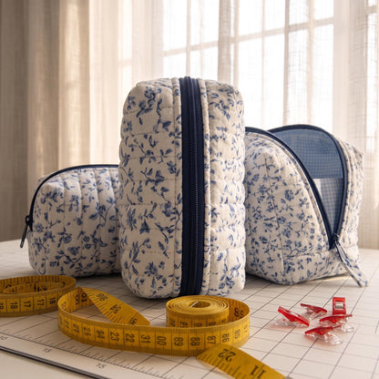 Open-Up Clamshell Pouch