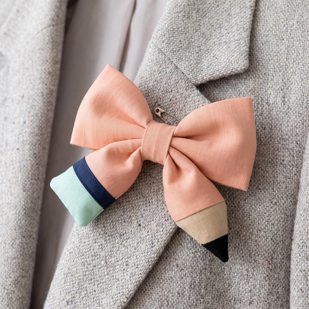 Large Pencil Bow