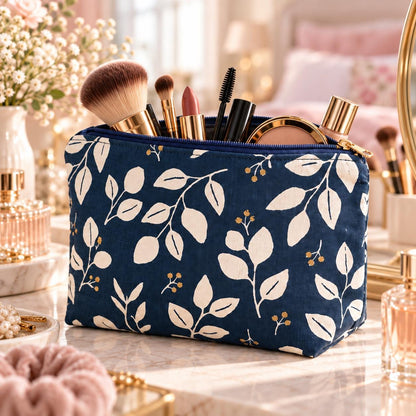 Flat-bottom makeup bag sewing pattern
